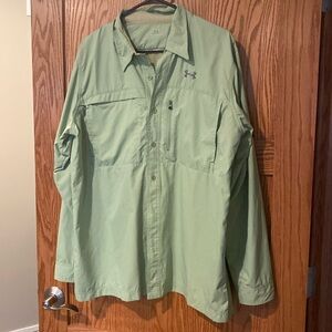 Mens Under Armour Green Light Weight Button Up Size Large EUC
